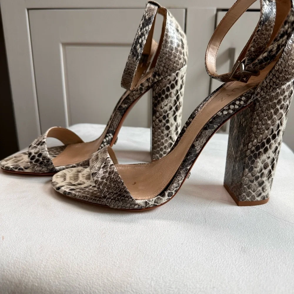 Shutz python heels - Picture 2 of 5